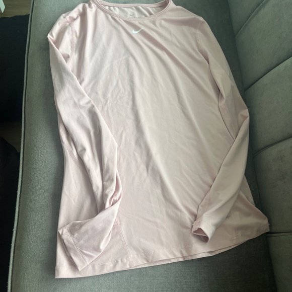 Nike Long Sleeve Top - M - Picture 3 of 4